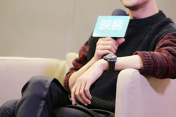 夏天手部脱皮怎么回事,夏天手脱皮是怎么回事 夏天手部脱皮怎么回事,夏天手脱皮是怎么回事