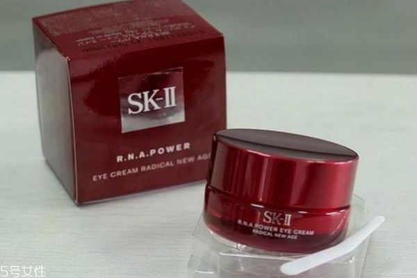 眼霜成份一般有哪些,眼霜最重要的成分是什么