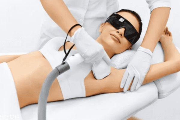 强脉冲光和激光的区别,强脉冲光属于激光吗