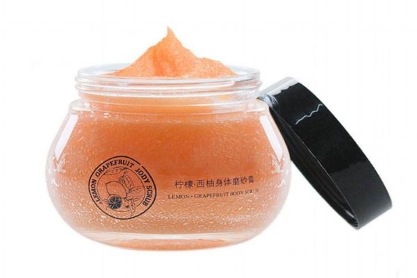 是先用磨砂膏还是先用沐浴露,洗澡先用磨砂膏还是先用沐浴露