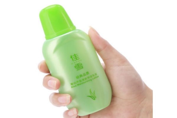 佳雪是哪个公司的,什么雪的明星叫什么