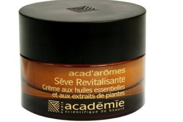 法国爱琪美是什么档次,思美琪是什么牌子