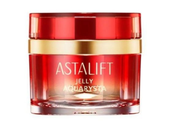 艾诗缇适合什么年龄用,艾诗缇的护肤品怎么样 艾诗缇适合什么年龄用,艾诗缇的护肤品怎么样