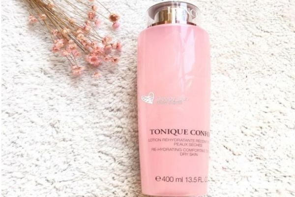 适合秋天用的化妆水,冬天用什么化妆水