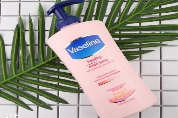 夏天用身体乳好吗,冬天适合用什么身体乳