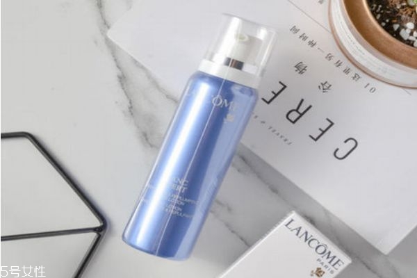 兰蔻臻白美容液功效,兰蔻臻白美颜乳液