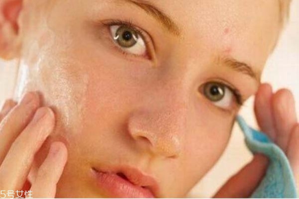 增厚皮肤角质层小妙招,让皮肤角质层变厚用什么方法