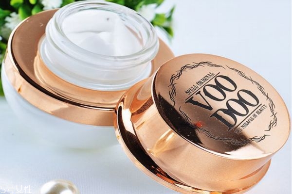 voodoo蛇毒睡眠面膜真假对比,voodoo蛇毒面膜安全吗 voodoo蛇毒睡眠面膜真假对比,voodoo蛇毒面膜安全吗