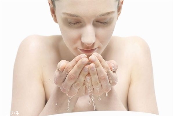 干皮怎么改善,皮肤干怎么改善