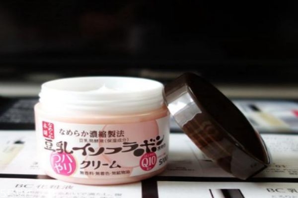 赫莲娜适合敏感肌吗,敏感肌适用吗