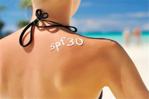 晒伤皮肤怎么修复,晒伤如何修复 晒伤皮肤怎么修复,晒伤如何修复