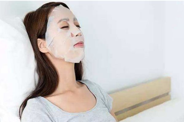 精华和面膜使用顺序,水,精华,面膜的使用顺序是什么