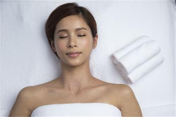 眼膜必须用吗,不用眼膜有什么影响嘛