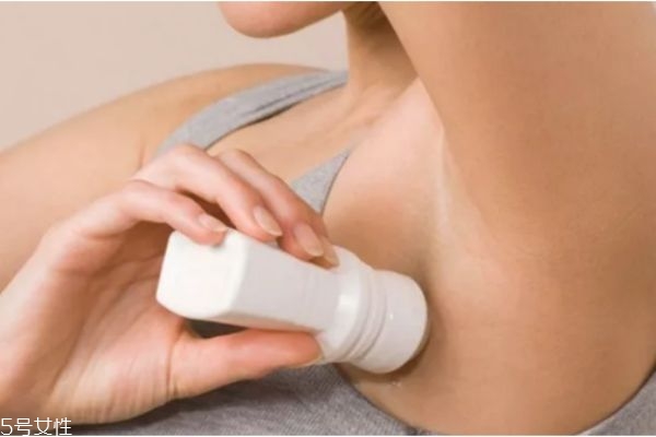 止汗喷雾的危害,止汗喷雾对身体有害吗