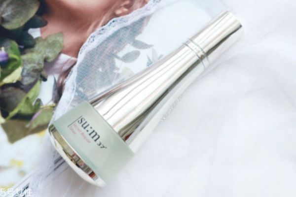 呼吸魔法精华水前用还是水后用,呼吸魔法水乳怎么样