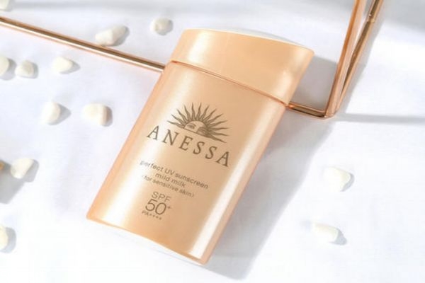 适合学生党的防晒霜平价,适合学生党的防晒霜推荐