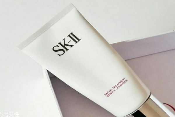 sk2洗面奶对痘痘有效果吗,sk2的洗面奶好用吗