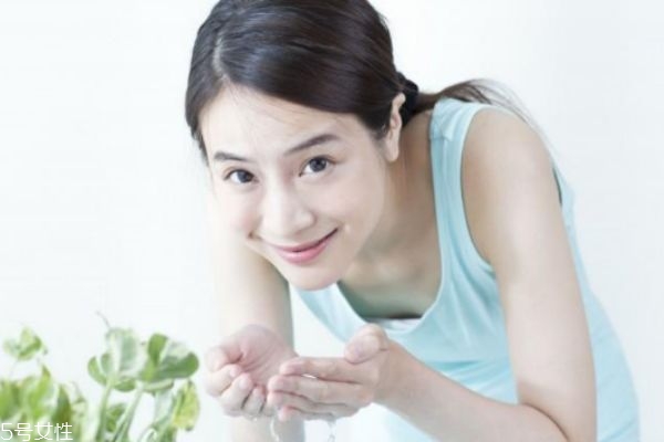 让脸部皮肤紧致的办法,紧致皮肤的方法