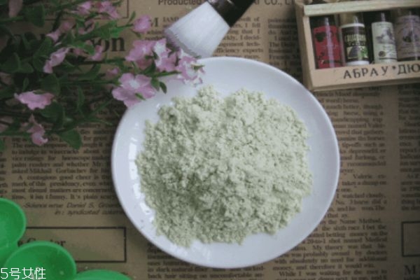绿豆粉面膜的功效祛痘,绿豆粉面膜的功效和作用