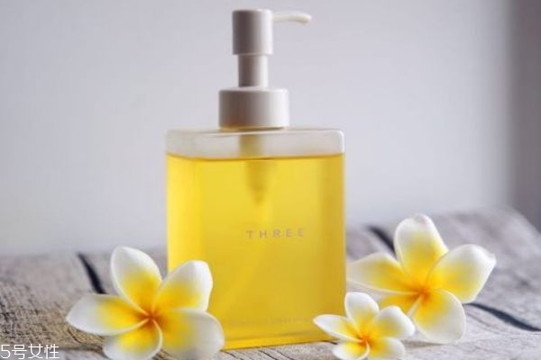 three卸妆油怎么用,three卸妆油成分