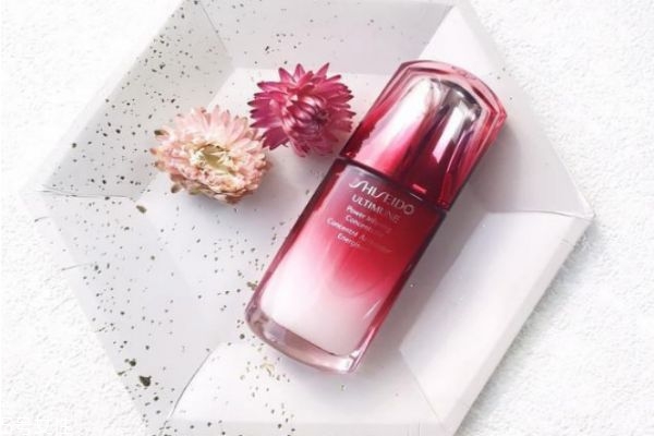 欧莱雅小黑瓶肌底液适合多大年龄,兰蔻小黑瓶肌底液适合多大年龄