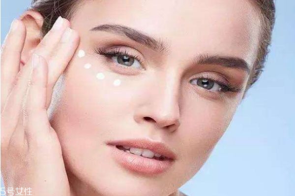 请问眼霜怎么使用?,眼霜正确用法 请问眼霜怎么使用?,眼霜正确用法