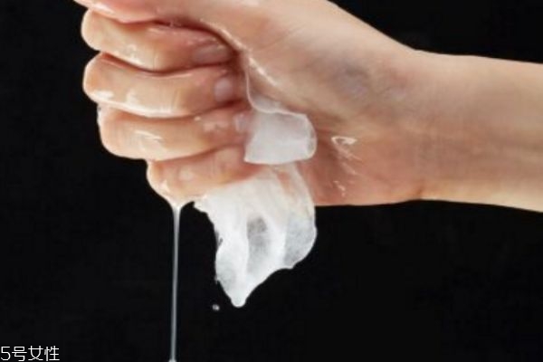 巧用面膜剩下的精华液可以直接擦脸吗,巧用面膜剩下的精华液可以涂小丁丁吗