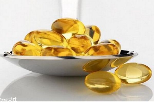 维生素e去痘印方法是吃还是擦脸,维生素e去痘印方法副作用