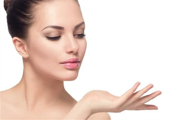 喷雾补水吗,补水喷雾到底有没有用