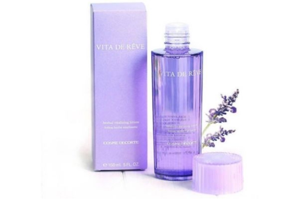 脸上长闭口用什么护肤,易长闭口用什么护肤的好