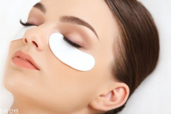 眼贴和面膜的顺序,面膜和眼贴的先后顺序