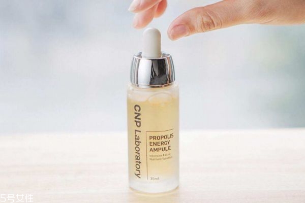 cnp蜂胶安瓶精华适合什么样的皮肤,cnp蜂胶安瓶用法 cnp蜂胶安瓶精华适合什么样的皮肤,cnp蜂胶安瓶用法