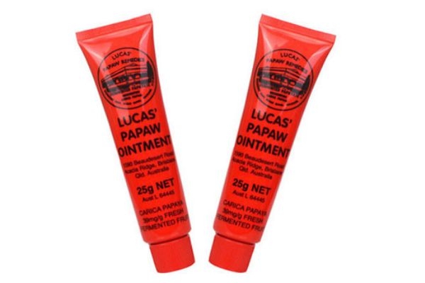 润唇膏可以增长睫毛吗 什么时候用,唇膏涂睫毛能多久变长 润唇膏可以增长睫毛吗 什么时候用,唇膏涂睫毛能多久变长