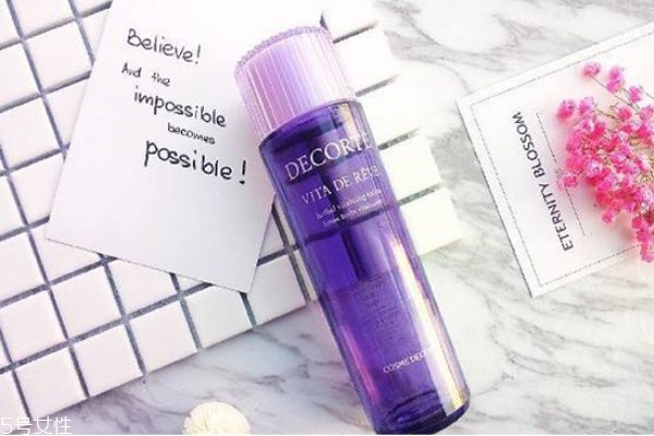 化妆水适合什么皮肤用,化妆水的选择