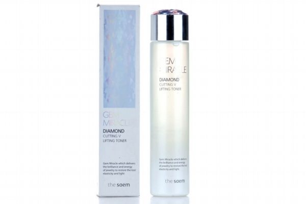 卸妆水的正确使用方法,卸妆水如何使用