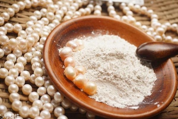 蛋清珍珠粉面膜的做法,珍珠粉鸡蛋面膜怎么做 蛋清珍珠粉面膜的做法,珍珠粉鸡蛋面膜怎么做