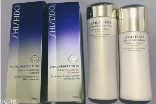 女士补水护肤品哪些牌子比较好,哪种品牌的护肤品补水效果好