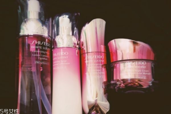 焕白晶透精华乳,净白精华液