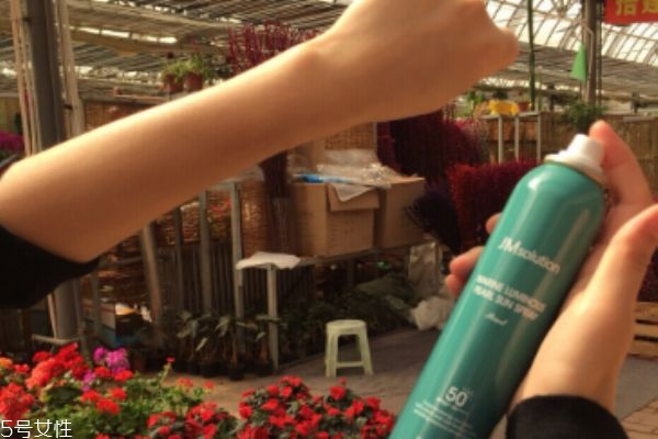 jm防晒喷雾效果怎么样,jm防晒喷雾可以喷脸吗