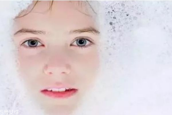 灌肤和水疗的区别,灌肤有什么作用