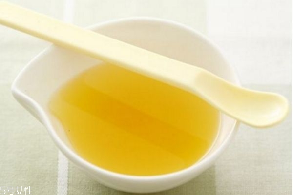 怎样自制补水面膜效果最好的方法,自己做面膜什么最补水