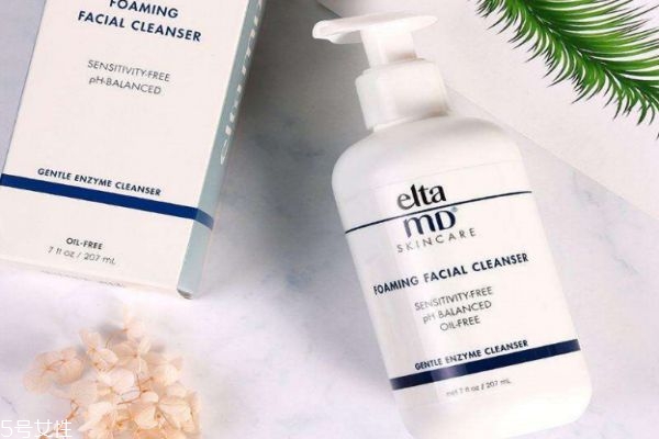 氨基酸洗面奶的分类,氨基酸洗面奶成分包括哪些