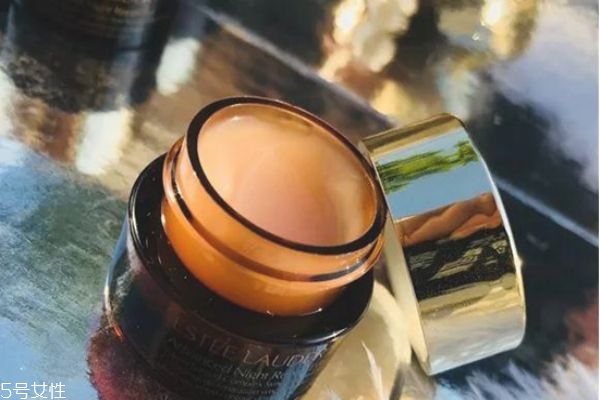 雅诗兰黛抗蓝光眼霜适合什么年龄,雅诗兰黛抗蓝光眼霜适合什么年龄的人用