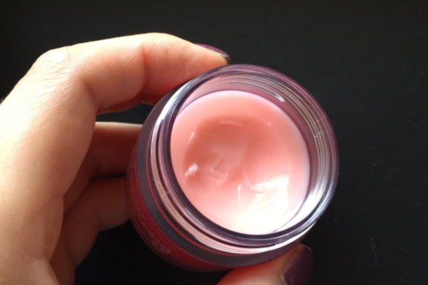 兰芝唇膜去唇纹怎么样,兰芝唇膜要不要洗掉