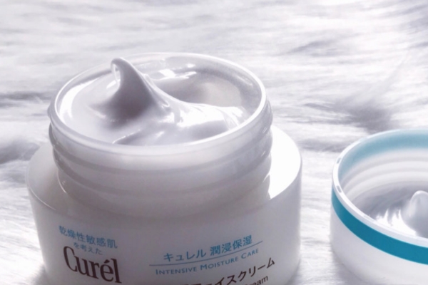 珂润面霜敏感肌能用吗,珂润面霜敏感肌可以用吗