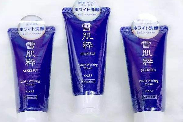 雪肌粹和雪肌精的区别,雪肌精是什么