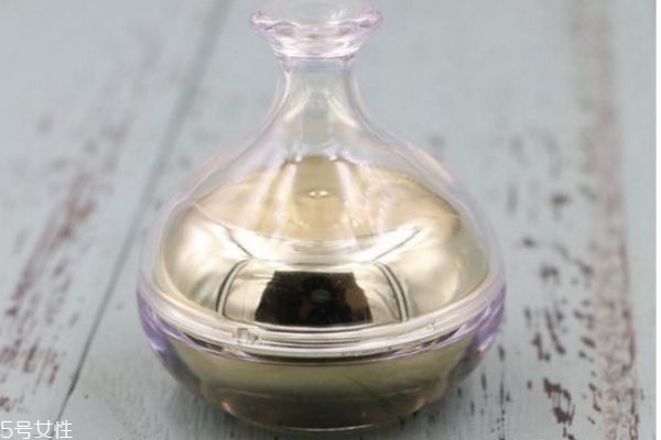 呼吸罗马眼霜适合年龄,呼吸罗马眼霜效果好吗