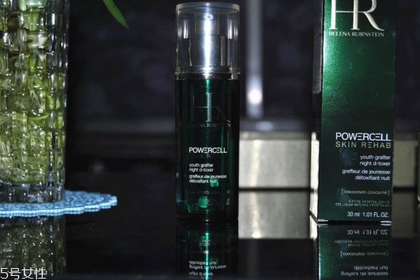 赫莲娜精华使用方法,赫莲娜精华一次用几滴