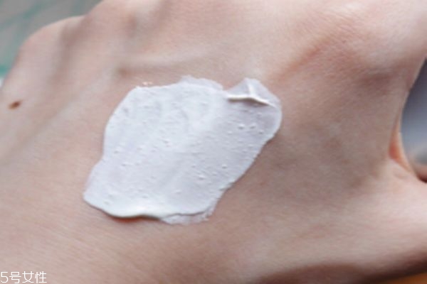 ipsa粘土面膜怎么用,ipsa粘土面膜使用方法视频 ipsa粘土面膜怎么用,ipsa粘土面膜使用方法视频