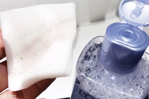 欧莱雅卸妆水好用吗,巴黎欧莱雅卸妆水好用吗